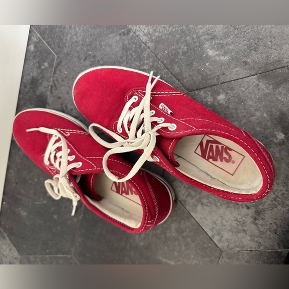 Vans Classic off the wall Pro Low Top Skate Shoes Canvas Red Women’s - Picture 12 of 13
